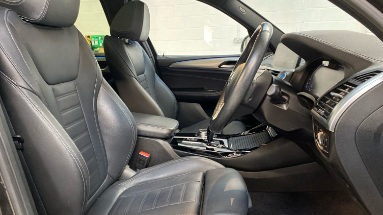 BMW X3 210kW Premier Edition 80kWh 5dr Auto Electric Estate